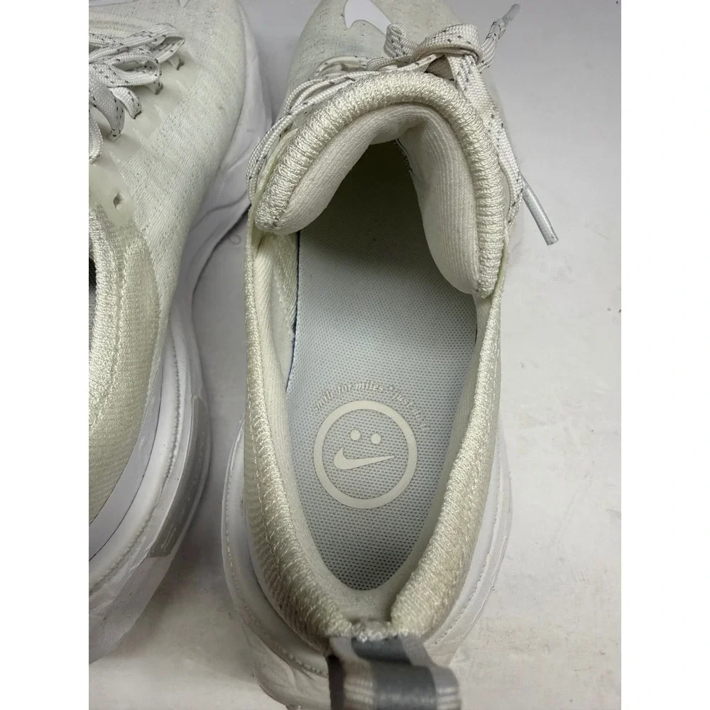 Nike ZoomX Invincible Run Flyknit 3 Womens 6.5 Sail White DR2660-103 - Picture 4 of 8